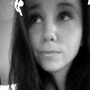 Meet your Posher, Mandy